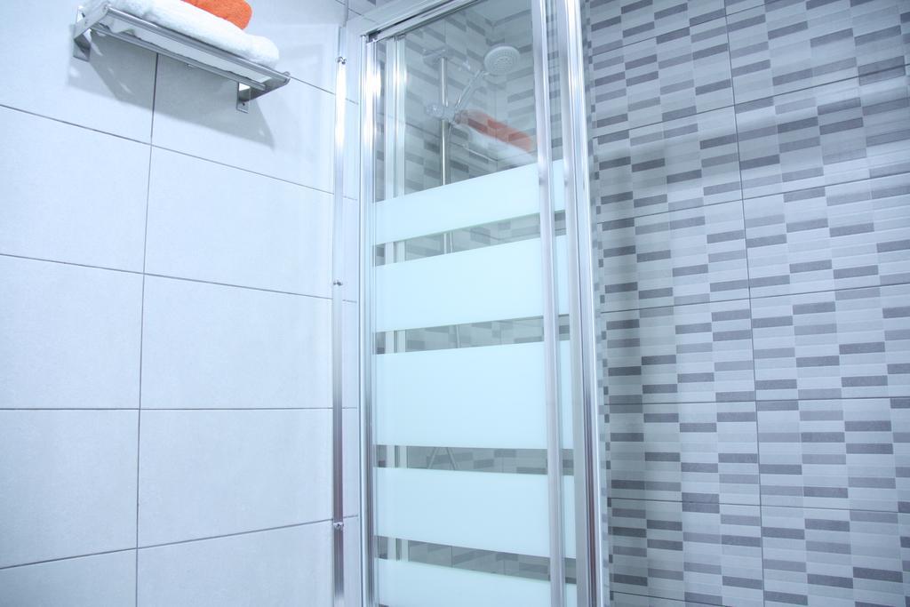 Apartamento Orange Triana Centro Севілья Екстер'єр фото