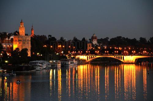 Apartamento Orange Triana Centro Севілья Екстер'єр фото