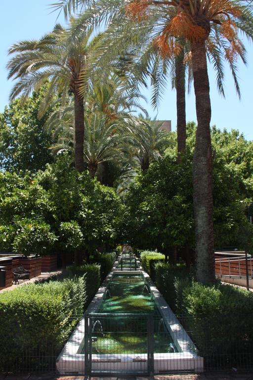 Apartamento Orange Triana Centro Севілья Екстер'єр фото